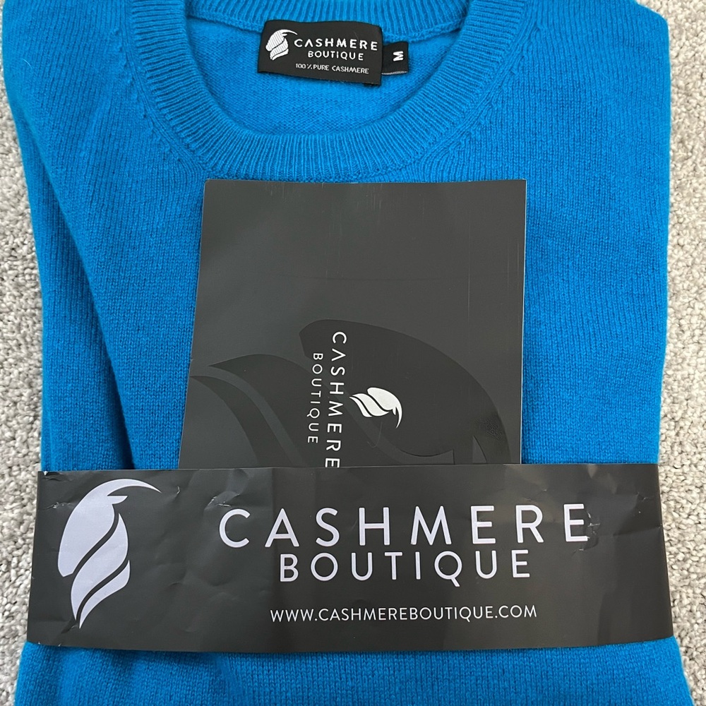 Cashmere Sweater - Picture 4 of 5